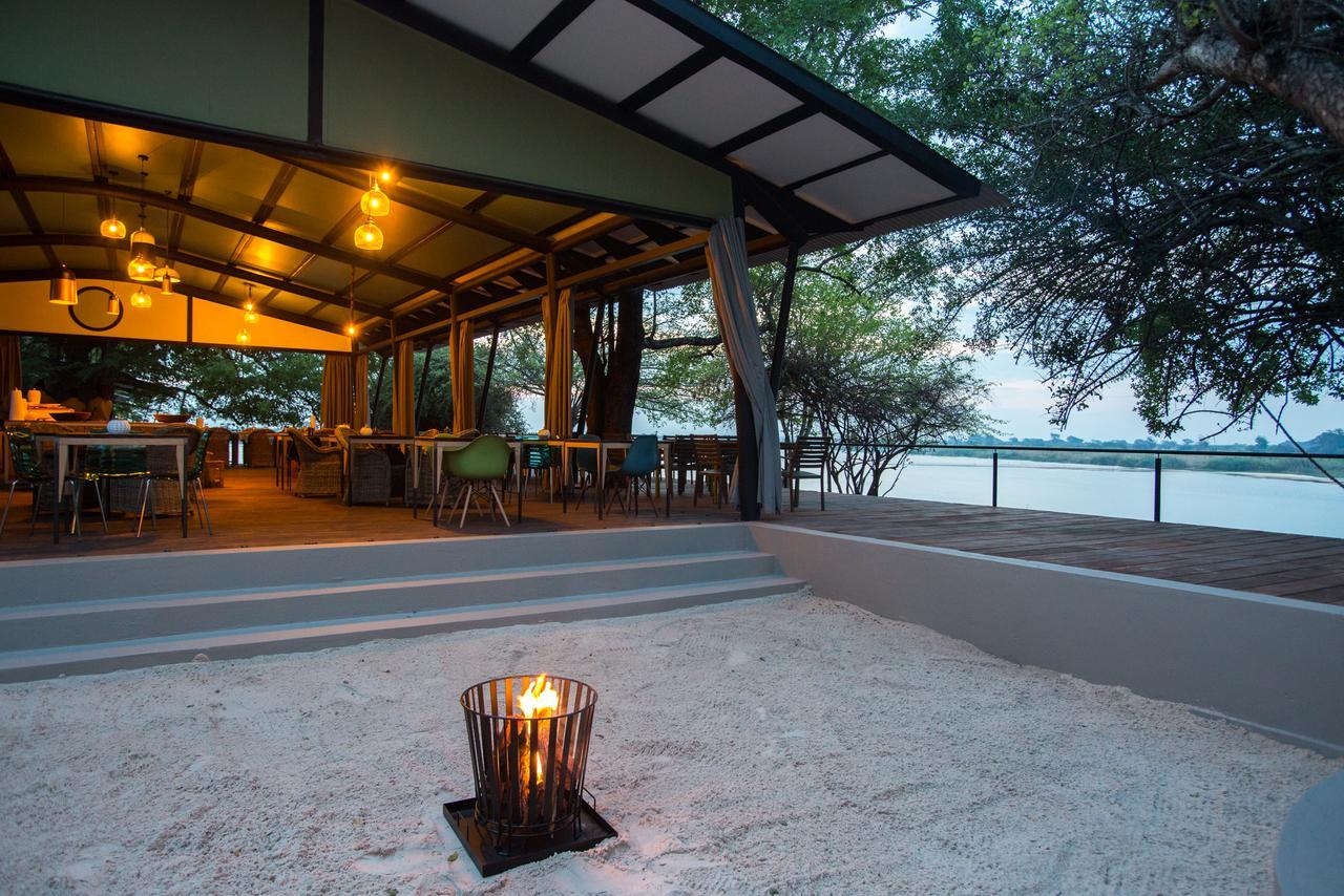 Zambezi Mubala Lodge Katima Mulilo ภายนอก รูปภาพ